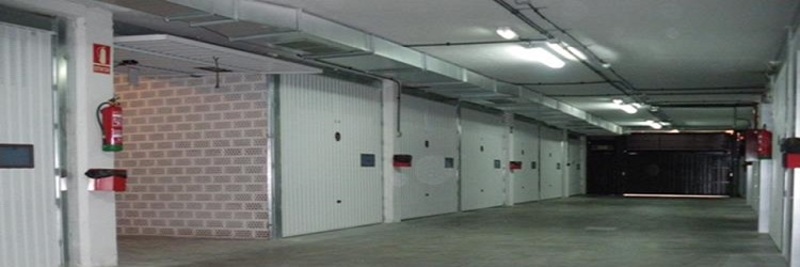 ALQUILER DE GARAJES CERRADOS EN AVILES.   INF. TFNO:  652 985 993